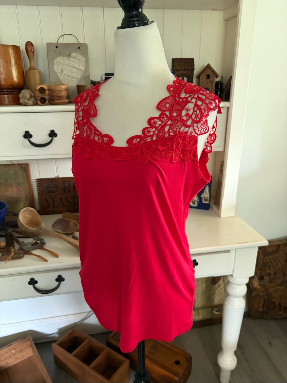 M.I.K.O. Lace-Trim Red Women's Tank Top